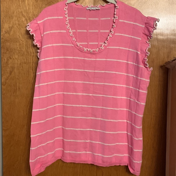 Isaac Mizrahi Live plus size sleeveless pink and white top, size 2X - Picture 2 of 4